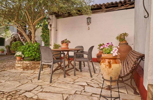 Country House 'El Zarzo' with Mountain View, Shared Terrace and Wi-Fi
