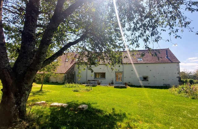 Country house in Burgundy