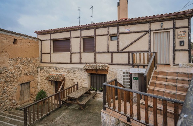Country House 'Las Tercias De Curiel' with Mountain View and Wi-Fi