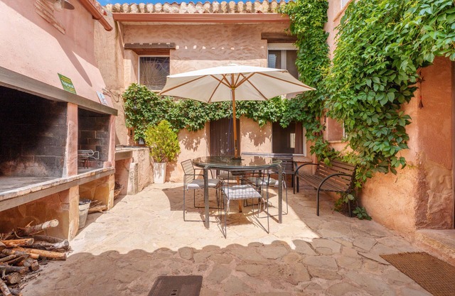 Country House 'La Casica Del Sol' with Private Terrace and Wi-Fi
