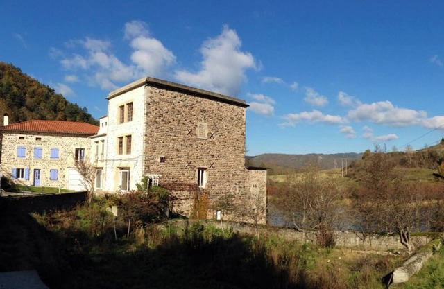 Country House 'Moulin De La Ribeyre' with Mountain View, Private Terrace and Wi-Fi