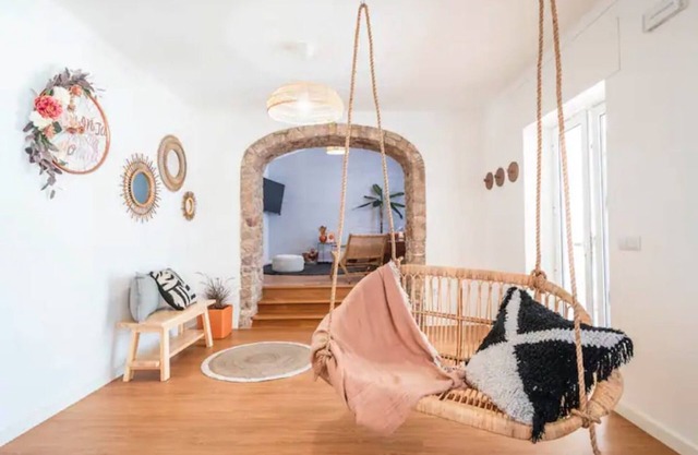 Country House "Quinta Da Romã" with Private Pool, Private Terraces & Wi-Fi
