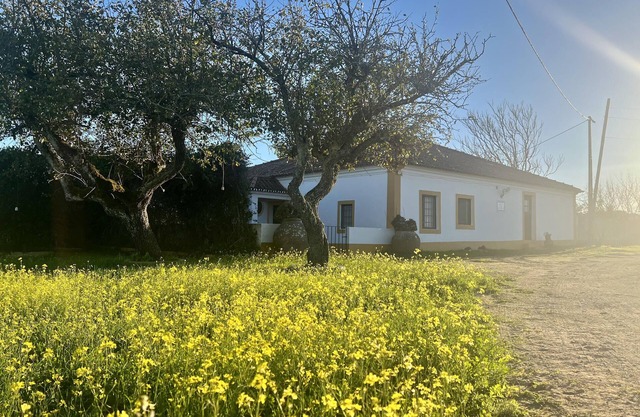 Country house retreat, 10 min away from Évora city center!