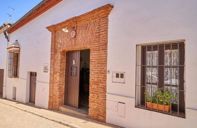 Country House 'Tragaluz Il' with Mountain View, Shared Terrace and Wi-Fi