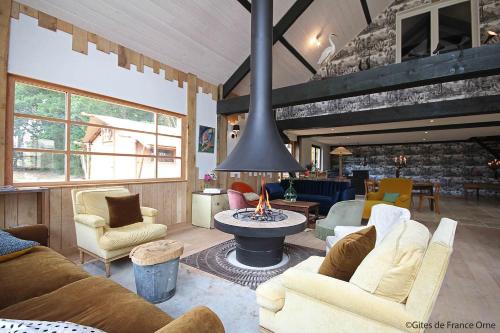Country Lodge