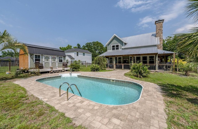Country Solitude close to the Beach by RedAwning