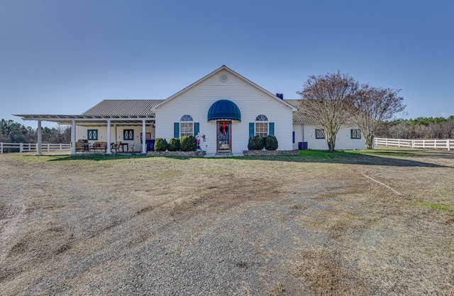 Countryside Cabin Rental ~ 10 Mi to Wadesboro!