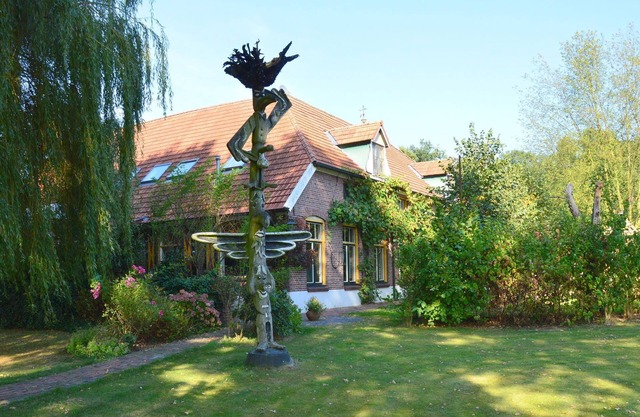 Countryside Villa with Games