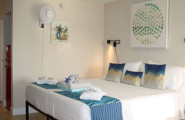 Couples Refresher with Waterfront View Book now for season: B4 they're all gone.