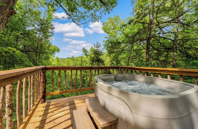 Couples Retreat, Elevated Hot tub w/View