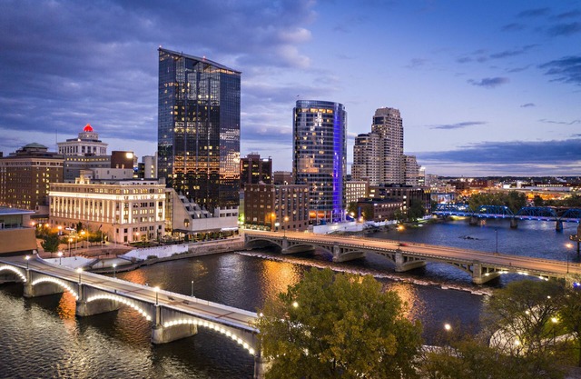 Courtyard by Marriott Downtown Grand Rapids