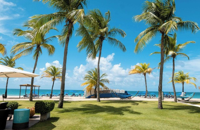 Courtyard by Marriott Isla Verde Beach Resort