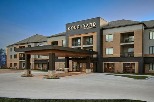 Courtyard Wausau