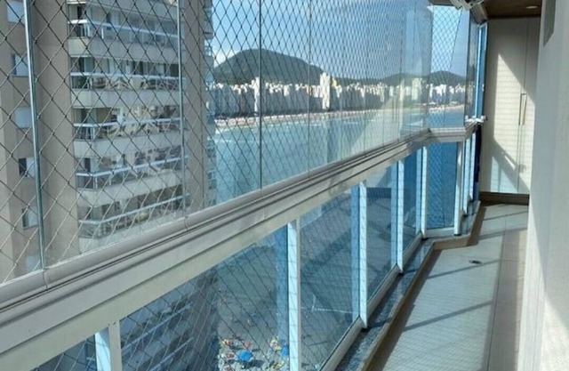 Cover! Heated pool and beach service.