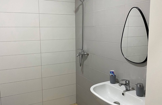 Cozy 1-bedroom apartment in fabulous Tirana with WiFi, AC