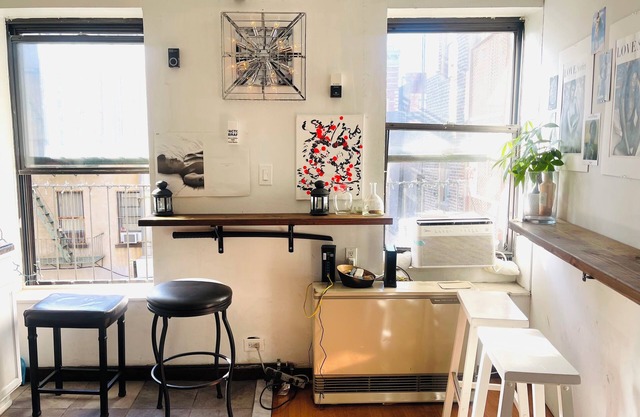 Cozy 1-bedroom with AC and WiFi in trendy LES in downtown New York