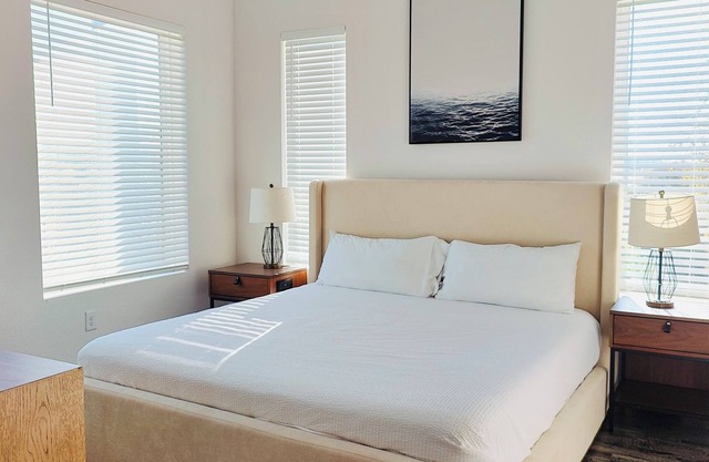 Cozy 1 BK for you at the heart of Austin