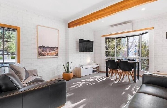 Cozy 2-Bed Villa in Prime Location with parking.