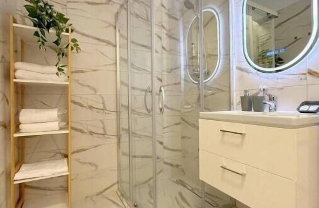 Cozy 2-bedroom apartment in nice Timișoara with AC