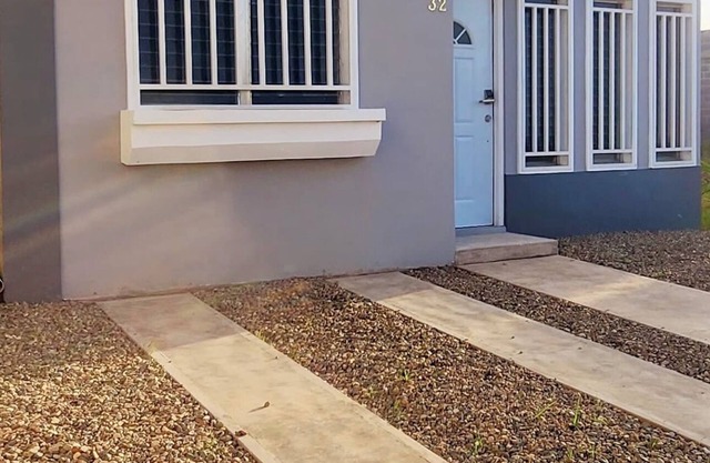 Cozy 2-bedroom house in charming Comayagua near Palmerola int. airport
