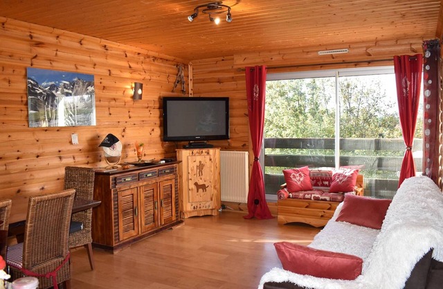 Cozy 2-room apartment with alcoves, 6 people, near slopes, terrace