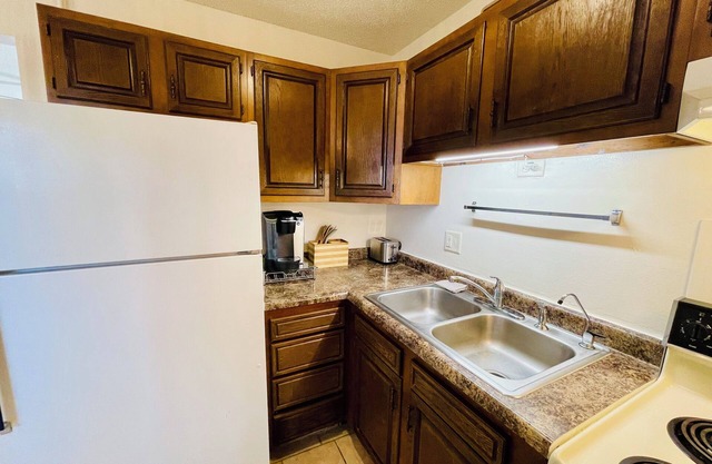 Cozy 2bd Apartment Near I-90 Pets Welcome