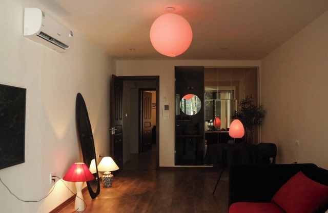 Cozy 2BR Apt w/view, heart of Hanoi