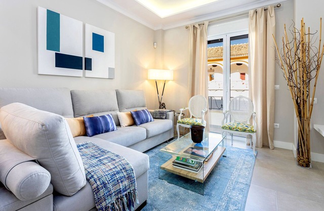 Cozy 3 BD in front of Maestranza. Antonia Diaz II
