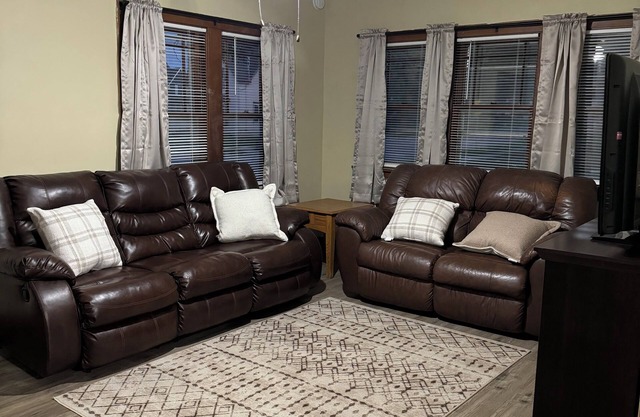 Cozy 3-bedroom house in peaceful Mason City