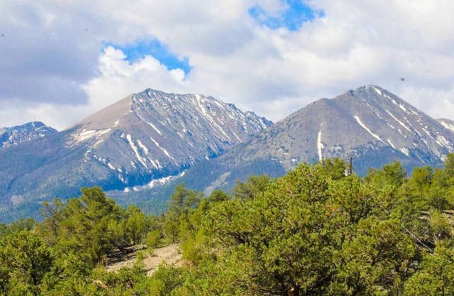 Cozy A Frame Cabin with Arkansas River View