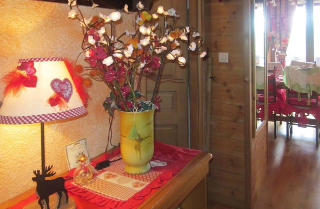 Cozy and bright 3-ROOM APARTMENT in Montclar ALPES de HAUTE PROVENCE