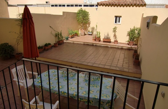 Cozy apartment 5 minutes walk from the center and the beach