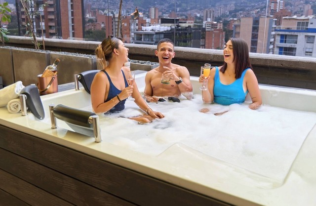 Cozy Aparta-Suite Stadio | Rosa Negra