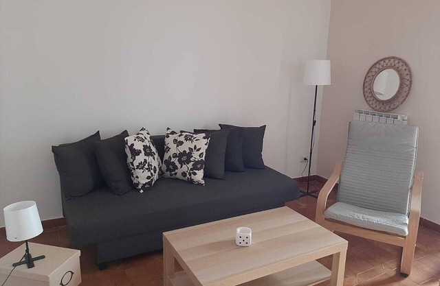 Cozy apartment 4 minutes from the sea with a view of the city.