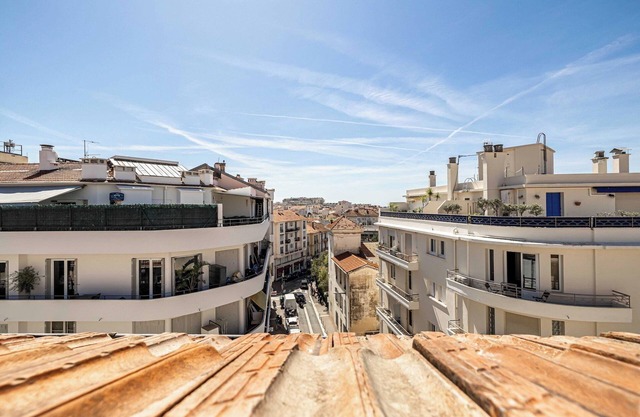 Cozy apartment - Bright skylight - Cannes center