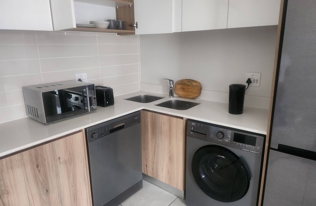 Cozy apartment in charming Pretoria with WiFi access
