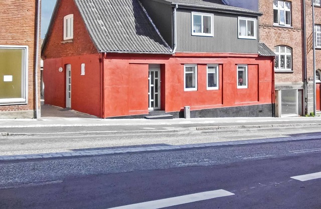 Cozy apartment in Randers C with WiFi
