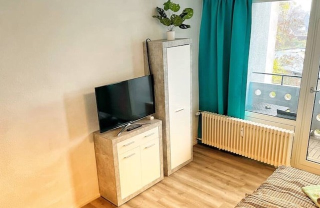 Cozy apartment near Düsseldorf Airport - with balcony