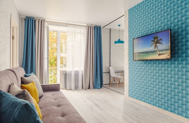 Cozy apartment on Vera Khoruzhey street