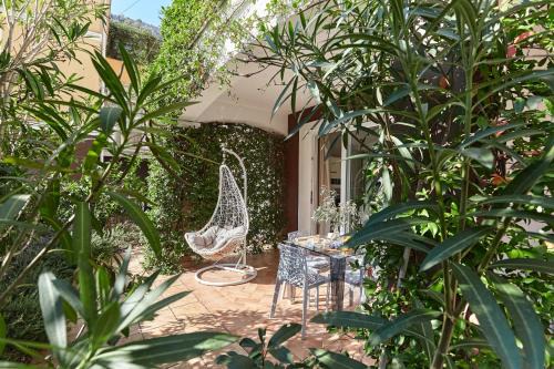 Cozy Apartment with Garden