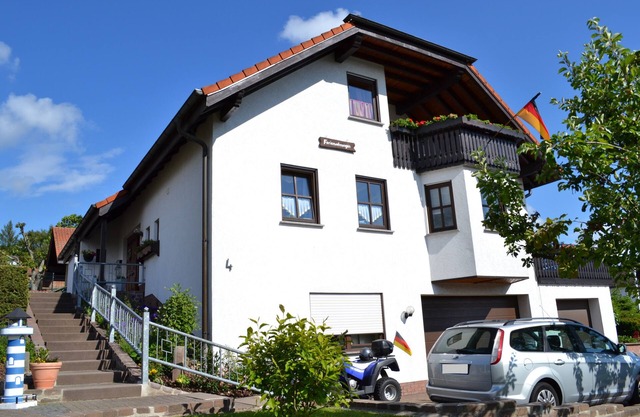 Cozy apartments with balcony 2-4 persons South facing family-friendly