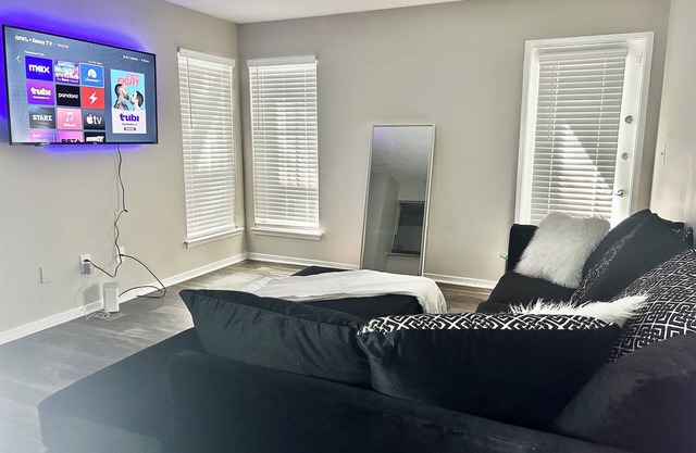 Cozy Atlanta 2 BR Apartment