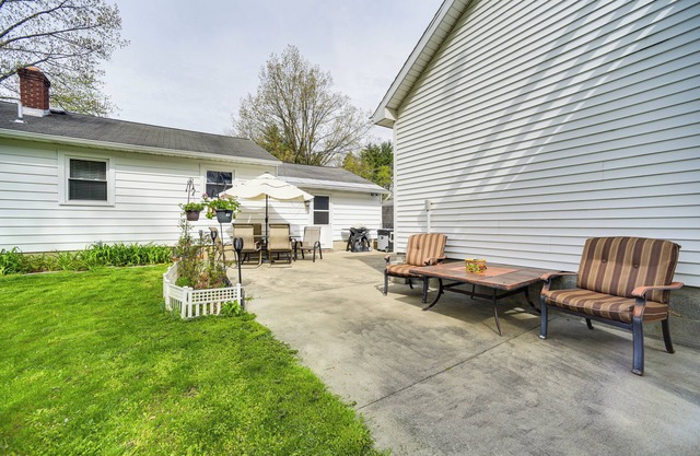 Cozy Ballston Spa Home w/Fenced Yard!