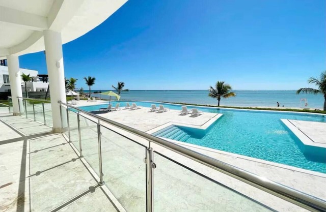 Cozy Beach 1-bedroom apartment in Cap Cana Punta Cana with WiFi, AC