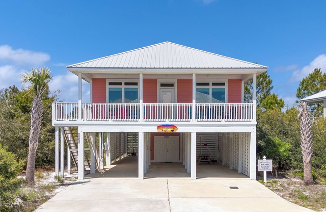Cozy Beach Cottage/Heated Pool/Com Ice Machine 5 star reviews for 8 years!