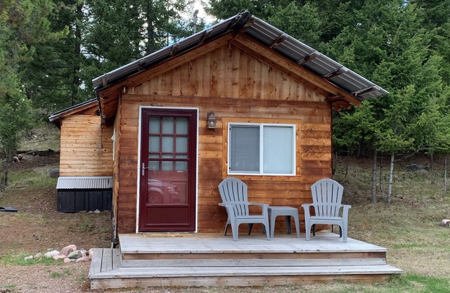 Cozy Bear Cabin