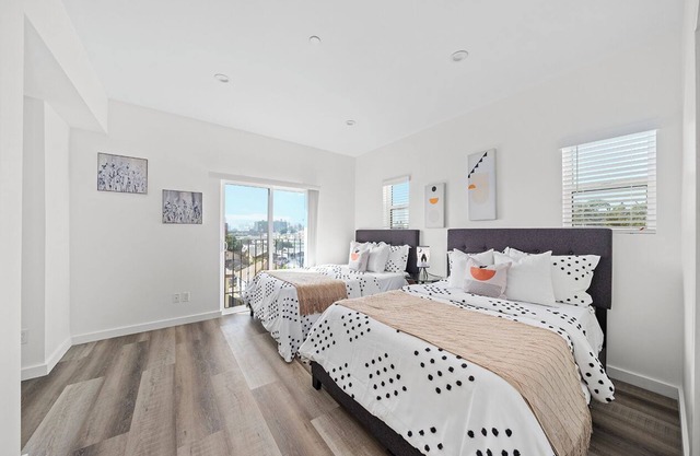 Cozy Bedroom Los Angeles