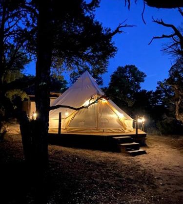 Cozy Bell Tent Surrounded by Nature in Duchesne, Utah
