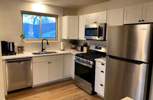 Cozy Boho Escape Close to Everything