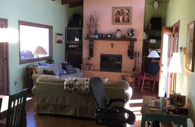 Cozy Condo/Town Home! Great Views!